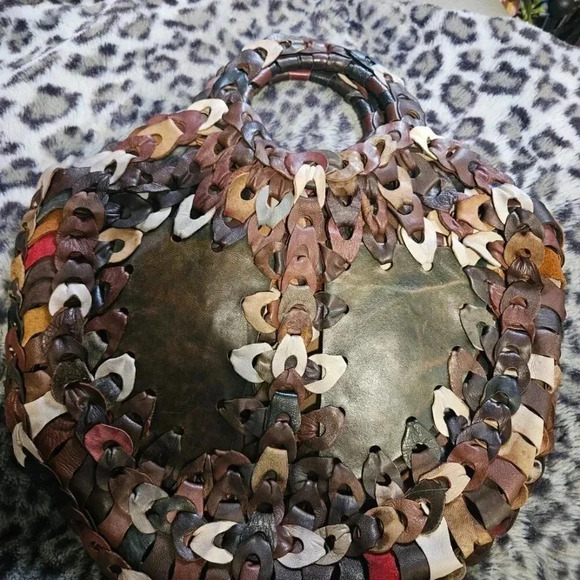 Vintage 70's | Slouchy Hippie Boho Leather Earthy Tones Chain Patchwork  Handbag - Picture 14 of 14